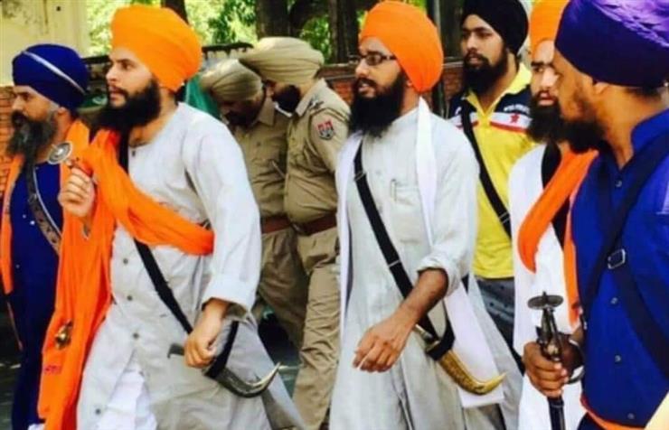 Barjinder Parwana on 4 